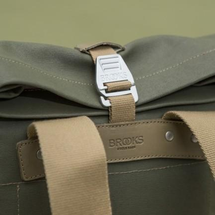 Brooks Pickwick Cotton Canvas Rucksack 26 L - medium, Rollverschluss